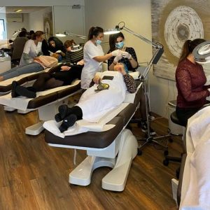 Foto prese dal corso microneedling